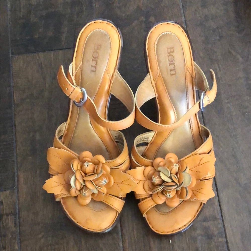 Born Orange Heels with cute flower